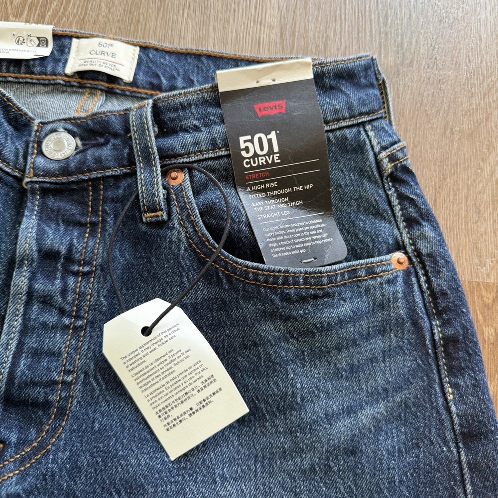 Levi's 501 Curve Jeans Womens W28 L30 Medium Wash Blue High Rise Straight Denim - Picture 3 of 9